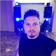 Batterista con esperienza e studio ventennale impartisce lezioni di batteria